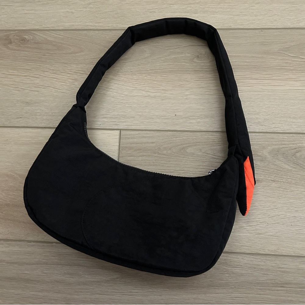 Baggu swan shoulder bag